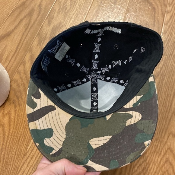 Tapout Cherokee Cap Hat Black  / Camo Woodland - Picture 5 of 7